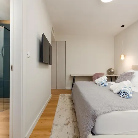 Mare Zadarvillas * Zára